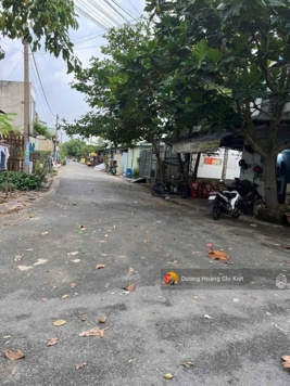 Chính chủ cần bán gấp lô đất MT Nguyễn Thị Định - Phú Hưng - Bến Tre, 135m2, SHR , 600.000.000Đ