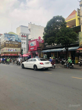 Chủ nhà ký gởi cho thuê số nhà 394-396 Tân Sơn Nhì Quận Tân Phú. DT 12m x 20m trệt 3 lầu. Giá 90tr