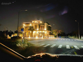 Kẹt tiền bán nhanh lô villa KDC Bộ Công An, đường Phạm Hữu Lầu, giá 63tr/m2. LH: 0909 460 360 Đức