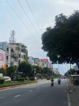 Bán nhà mặt tiền 299 Lý Thường Kiệt P15, Q11, DT: 9m x 25m, trệt 2 lầu, giá 46.5 tỷ