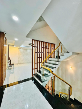 Bán tại HXH 4m đường Nguyễn Đình Chính, P. Phú Nhuận DT: 3.7x10.5m. Giá 3,8 tỷ