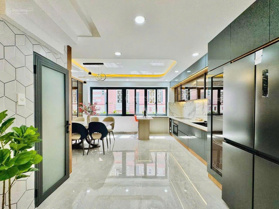 Chuyển gấp cuối năm nhượng lại nhà 65m2 tại Hoàng Hoa Thám, Phường 7, Quận Bình Thạnh chỉ 3tỷ550