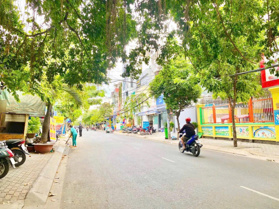 Cho thuê đất trống đường số 79 Tân Quy, Q7. Đường kinh doanh sầm uất tất cả mọi nghành nghề