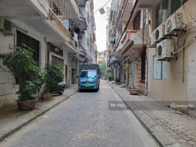 Cầu Giấy - Bán nhà Đường Hoàng Quốc Việt - phân lô, ô tô tránh, mặt tiền 4m - S 42m2 4 tầng 4 ngủ