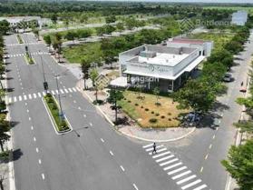 Bán lô đất 75 m2 đối diện công viên giá 1,1 tỷ, SHR