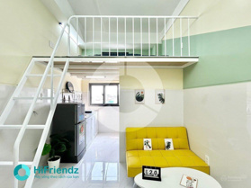 Mặt tiền nhà đầy đủ nội thất Thang máy, hầm xe gần Đầm Sen Quận 11 Tân Bình. Cửa sổ thoáng mát