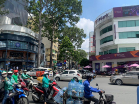 Cần cho thuê gấp mặt bằng ngang 16m góc Nguyễn Thị Minh Khai - Cao Thắng Quận 1 giá 138triệu/th