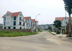 Bán liền kề Cienco 5 mặt đường Hoàng Quốc Việt kéo dài, giá rẻ. LH 0989 884 398