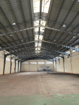 Cho thuê 3 xưởng Bình Chánh - 700m2 - 900m2 - 1100m2 - có PCCC vách