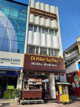 Cho thuê nhà mặt tiền Trần Quang Khải, Tân Định, Quận 1