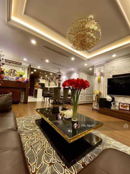 Cho thuê căn hộ phố Hoàng Cầu - 65m2, 2 ngủ giá chỉ 12tr/tháng. LH 0978 400 231