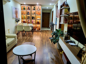 (Giá rẻ)Chính chủ gửi bán gấp căn 2PN 74.55 trục hoa hậu có ban công phòng khách tại tòa S,Goldmark