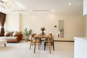 1PN full nội thất Vinhomes Central Park giá rẻ. LH 0775 219 879