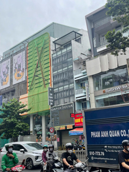 Mặt tiền đường Nguyễn Tri Phương 4.3x16m, 3 lầu vị trí đẹp ngay gần đại học Kinh tế, giá 23.5 tỷ TL