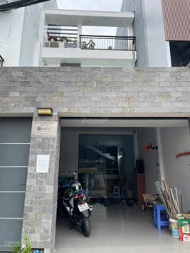 Bán gấp nhà hẻm 1 sẹc đường 109, Phước Long B, TP Thủ Đức, LH 0966 152 055