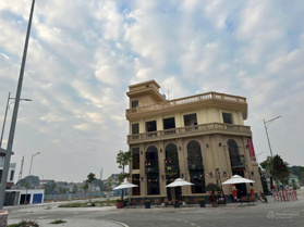 Cần bán lô đất mặt đường 24m kinh doanh ngay. Giá chỉ 23tr/m2