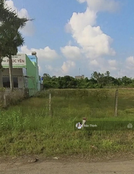 Bán gấp đất 120m2 Nguyễn Trung Trực, Long Mỹ, Hậu Giang sổ sẵn thổ cư 100% gần BHX Chợ Long Mỹ