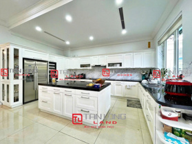 Biệt thự đơn lập 5PN - 380m2 Vinhomes Riverside Long Biên full đồ, tháng máy, giá rẻ