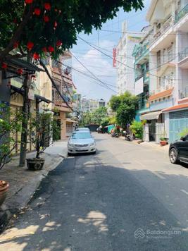 Bán nhà 2MT trước sau Phùng Văn Cung Phan xích Long. DT: 4,34x10m, 3 tầng, giá chỉ hơn 12 tỷ chút