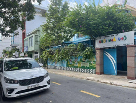 Cho thuê biệt thự sân vườn kiểu Pháp, căn góc, mặt tiền 28 Mai Thị Lựu, phường Đa Kao, quận 1