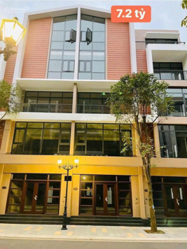 Biệt thự liền kề 60m2 khu Ánh Dương giá 7 tỷ, Vin Ocean Park 3, vị trí gần biển hồ gần công viên