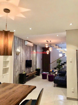 Cho Thuê Nhà Siêu Đẹp Tại 268/10A Trần Hưng Đạo, Nguyễn Cư Trinh, Quận 1