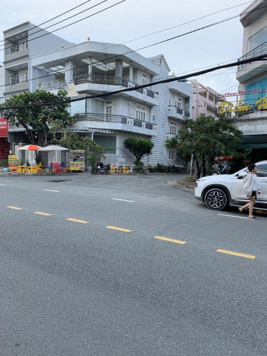 Bán nhà riêng view đẹp, 17,9 tỷ, 110m2 tại Tăng Nhơn Phú A, Quận 9, HCM