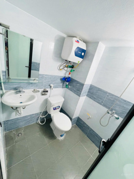 8 TẦNG THANG MÁY MỚI KOONG-Ô TÔ ĐỖ CỔNG 50M TỚI ĐƯỜNG TÂN TRIỀU MỚI, DOANH THU:55TR/TH