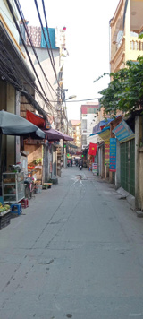 Nhà lô góc 40 m , 4 tầng , 4 m mặt tiền . 15 m ra ô tô , sổ đỏ chính chủ , vị trí phường định công