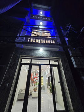 Nhà Hiếm 4 Tầng Kim Giang - Ô Tô, Kinh Doanh, Gần KĐT Đại Kim - Giá Chỉ 11 Tỷ! 42/44m2