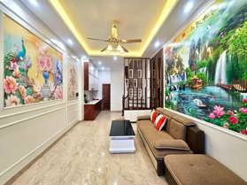 1 căn duy nhất tại Nguyễn Khánh Toàn 30mx5T Ô Tô Dừng Đỗ Ngày Đêm Hiếm Không Có Căn Thứ 2