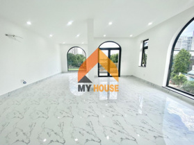 Myhouse chúng em cho thuê toà nhà đẹp độc đỉnh nhất quận 2