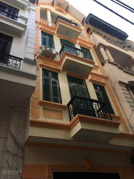 Cho thuê nhà riêng phân lô ngõ 178/1 Thái Hà, DT 45m2 * 4 tầng MT3.8m giá 15tr ngõ thông ôtô đỗ cửa