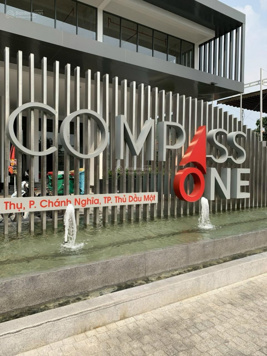 Cho thuê chung cư Compass One 80m2, 2PN, 2WC giá tốt