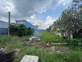 Kẹt vốn cần bán gấp lô đất đường Phạm Hùng, Phường 9, Vĩnh Long. DT 120m2 SHR, full thổ cư