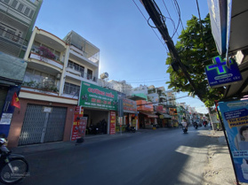 22 tỷ - mặt tiền / Phan Văn Trị Bình Thạnh - ngang 8m dài 17m CN 120,6m2 - CPXD: 7 tầng