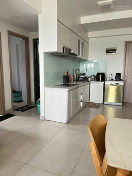 Bán gấp căn 2pn Esto full nội thất giá 2ty150