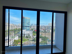 Cần cho thuê officetel 37m2 dự án Lavida Q7 đối diện SC Vivo City giá 8.3tr/tháng Dự án Lavida Plus