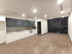 Hiếm: Cho thuê căn hộ 3 ngủ Mipec Rubik 360 đồ cơ bản, giá chỉ 18tr/tháng. LH em: 0355 965 987