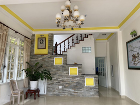 Căn nhà Đà Lạt, mặt phố, thuận tiện kinh doanh, văn phòng, an cư, nội thất cơ bản
