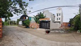Bán gấp đất đường 3/2 gần Chợ Cái Nhum, Mang Thít, Vĩnh Long DT 120m2 sổ hồng, đất thổ cư