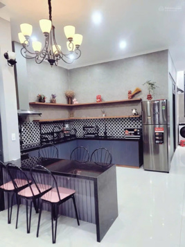 Bán nhà villa mini 111m2 giá 3,65 tỷ khu vip phường Tân Lợi, sát trường Việt Hoàng, Buôn Ma Thuột