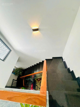 Bán nhà 1 lầu đường Giải Phóng cách Lê Duẩn chỉ 300m