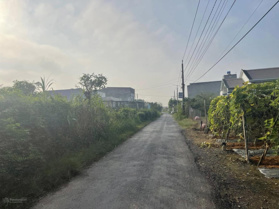 Bán gấp đất mặt tiền nhựa 6m Phường Long Hòa, Dt 175m2, có 116m2 thổ. LH 0981 593 220 gặp Tùng