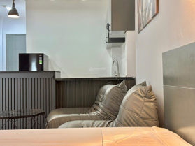 Studio bancony, full nội thất, máy giặt riêng, gần công viên Tao Đàn, Dinh Độc Lập-chợ Bến Thành Q1