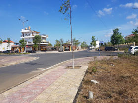 Cho thuê đất đường Nguyễn Thị Cương Nam Cầu Đăk Bla, Thành phố Kon Tum