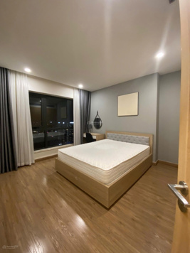 Cho thuê gấp căn hộ Sky Park Cầu Giấy 2.5 phòng ngủ full nội thất cao cấp, 19 triệu. LH: 0966 573 898