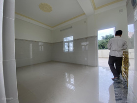 Cho thuê nhà đẹp chỉ 30 triệu/khu chợ sầm uất (8x25 - 2 lầu)