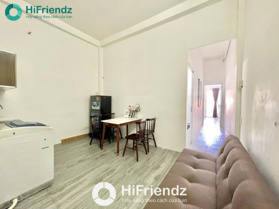 Siêu rẻ! Cho thuê 2PN 65m2 ở được 6ng 5 xe full nội thất balcony lớn, xe miễn phí ngay ĐH Văn Hiến