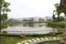 Chính chủ bán nhà mặt đường Hùng Vương Việt Trì Phú Thọ 326m2 Mt 10m chào 21 tỷ có TL, XD VP KS BV